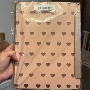 iPad Pro 12.9 in rose gold case